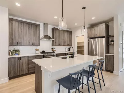 21462 E 60th Ave, Aurora, CO 80019 photo 9