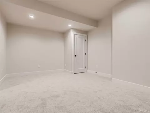 21462 E 60th Ave, Aurora, CO 80019 photo 22