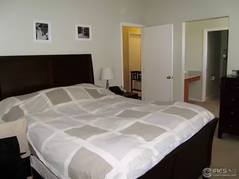 345 Ivory Cir, Aurora, CO 80011 photo 9