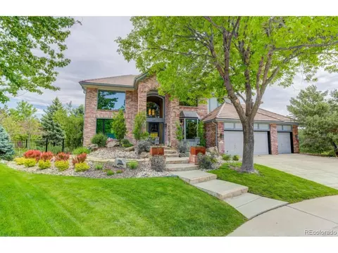 2212 S Queen St, Lakewood, CO 80227