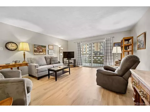 610 S Alton Way #2A, Denver, CO 80247