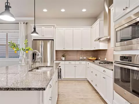 11406 E 27th Ave, Denver, CO 80238 photo 6