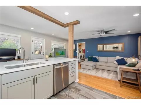 890 E Pinewood Ave, Centennial, CO 80121 photo 16