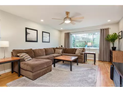 890 E Pinewood Ave, Centennial, CO 80121 photo 6