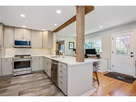 890 E Pinewood Ave, Centennial, CO 80121 photo 14