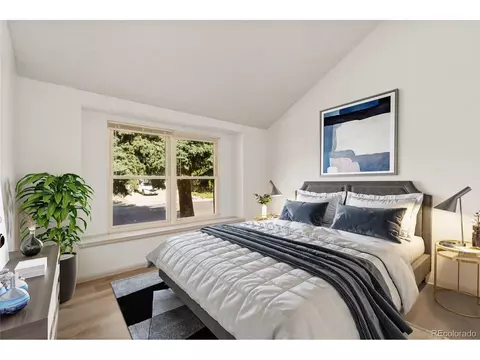 4586 Eugene Way, Denver, CO 80239 photo 8