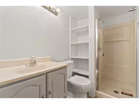 4586 Eugene Way, Denver, CO 80239 photo 16