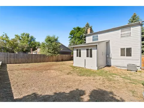 4586 Eugene Way, Denver, CO 80239 photo 20