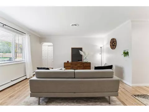6702 E 14th Ave, Denver, CO 80220 photo 5
