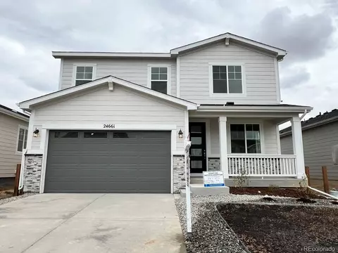 24661 E 37th Ave, Aurora, CO 80019