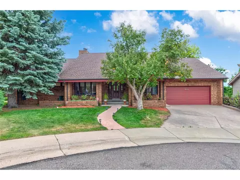 2620 S Harlan Ct, Lakewood, CO 80227