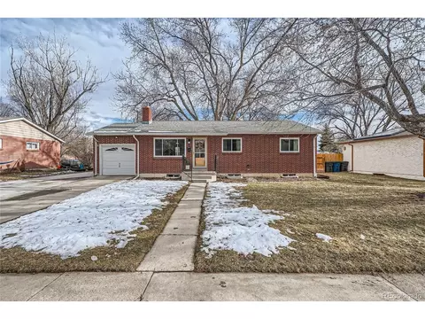 9668 Shannon Dr, Arvada, CO 80004