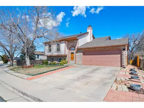 2918 S Bahama St, Aurora, CO 80013