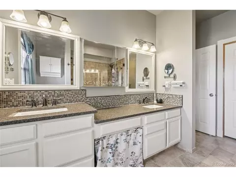 Bath - 714 Jay Ave, Johnstown, CO 80534 photo 3 of 4