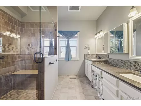 Bath - 714 Jay Ave, Johnstown, CO 80534 photo 2 of 4