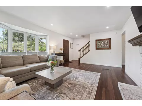 8981 E Amherst Dr #E, Denver, CO 80231 photo 4