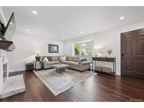 8981 E Amherst Dr #E, Denver, CO 80231 photo 3