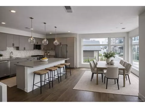 Dining - 6830 E Lowry Blvd, Denver, CO 80230 photo 2 of 2