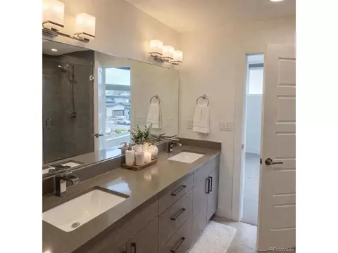 Bath - 6830 E Lowry Blvd, Denver, CO 80230 photo 3 of 5