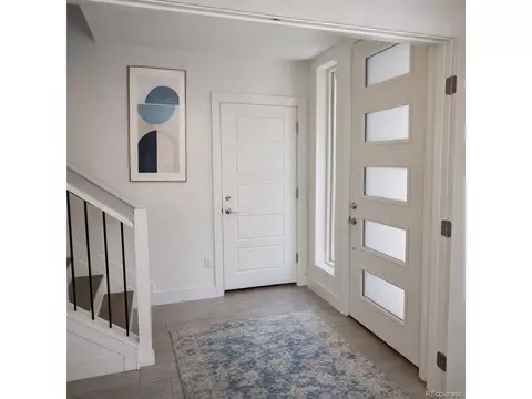 Entry Way - 6830 E Lowry Blvd, Denver, CO 80230 photo 2 of 4
