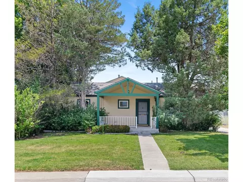 2928 S Bellaire St, Denver, CO 80222