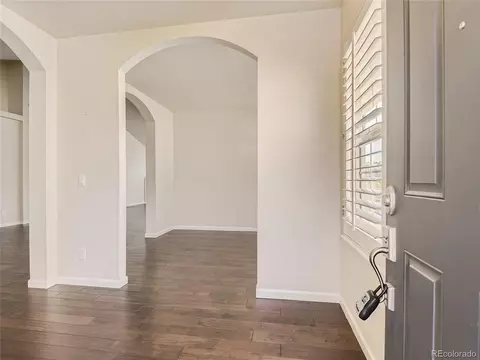 21969 Euclid Dr, Aurora, CO 80016 photo 2