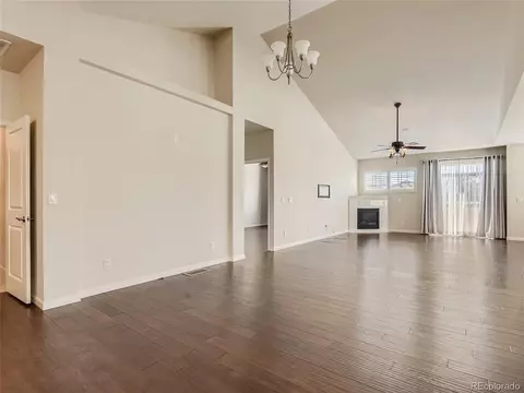 21969 Euclid Dr, Aurora, CO 80016 photo 3