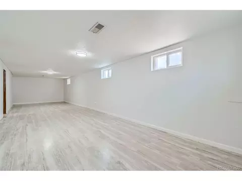 8326 Conifer Rd, Denver, CO 80221 photo 24