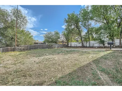 8326 Conifer Rd, Denver, CO 80221 photo 28