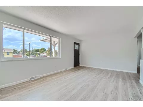 8326 Conifer Rd, Denver, CO 80221 photo 6