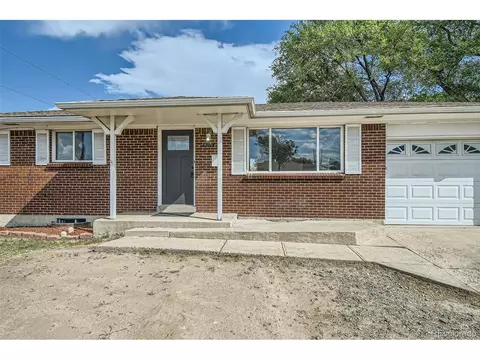 8326 Conifer Rd, Denver, CO 80221 photo 2