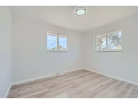 8326 Conifer Rd, Denver, CO 80221 photo 21