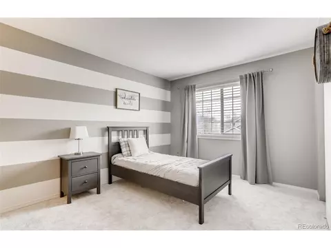 Bedroom - 16688 E Hialeah Ave, Centennial, CO 80015 photo 6 of 7