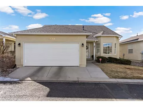 3333 Chestnut Glen Ln, Colorado Springs, CO 80918
