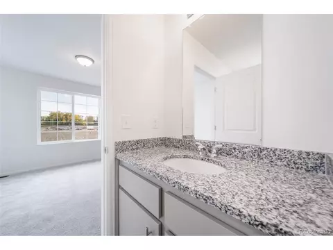 22103 E 38th Pl, Aurora, CO 80019 photo 19