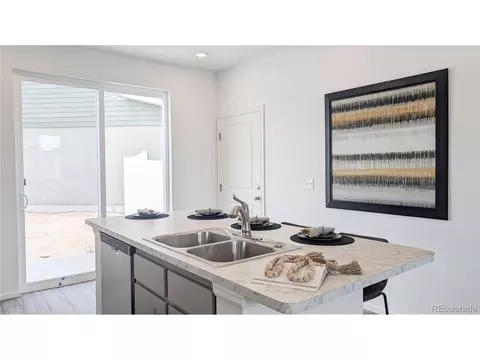 21861 E 38th Pl, Aurora, CO 80019 photo 10