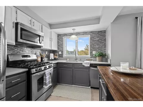 761 Centennial Dr, Bennett, CO 80102 photo 5