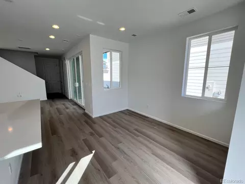 22873 E Tufts Ave #B, Aurora, CO 80015 photo 3