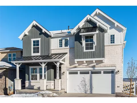 8812 Whiteclover St, Littleton, CO 80125