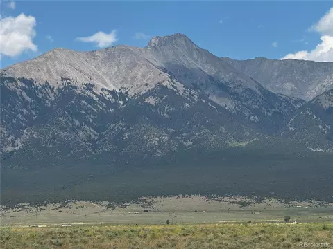 12 8th St, Blanca, CO 81123