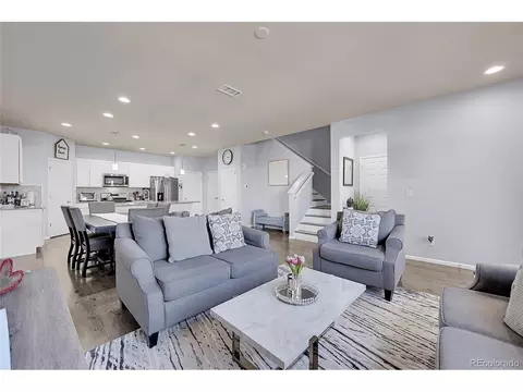 16026 E Warner Dr, Denver, CO 80239