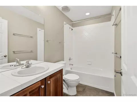 Bath - 8476 E 35th Ave, Denver, CO 80238 photo 3 of 6