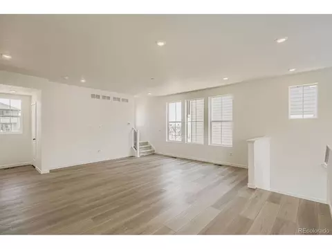 6727 E 149th Ave, Thornton, CO 80602 photo 5