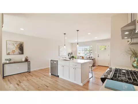 941 Bronco Rd, Denver, CO 80221 photo 5