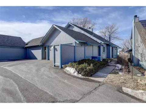 2497 S Victor St #F, Aurora, CO 80014
