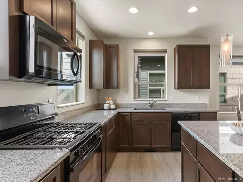 Kitchen - 8853 E 55th Ave, Denver, CO 80238 photo 4 of 4
