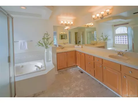 18873 Mitchell Pl, Denver, CO 80249 photo 24