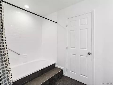 13627 Evans Ave, Aurora, CO 80014 photo 10