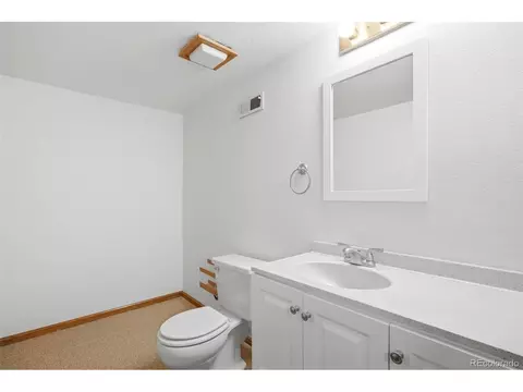 Bath - 16066 Double Eagle Dr #A, Morrison, CO 80465 photo 5 of 5