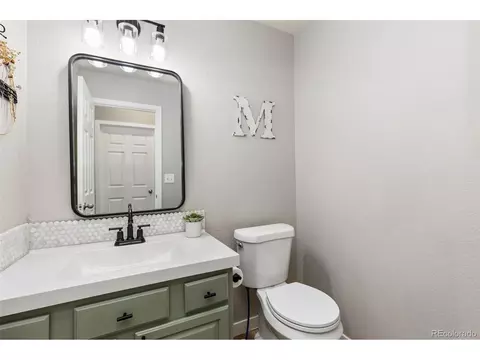 645 Short Ct, Dacono, CO 80514 photo 13